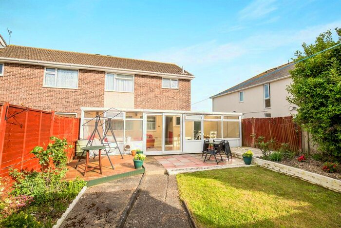 3 Bedroom Property To Rent In Shadwells Road, Lancing, BN15