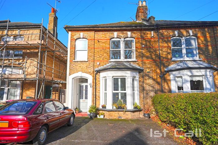 1 Bedroom Flat For Sale In Alexandra Road, Southend-On-Sea, SS1