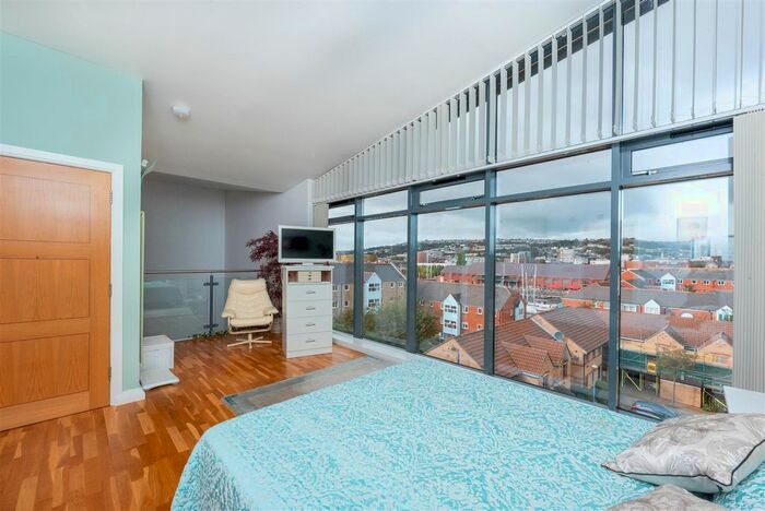 2 Bedroom Flat To Rent In St. Christophers Court, Maritime Quarter, Swansea, SA1