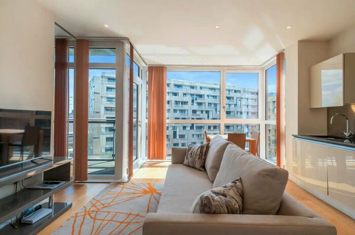 1 Bedroom Flat To Rent In Hepworth Court, Grosvenor Waterside, Gatliff Road, SW1W