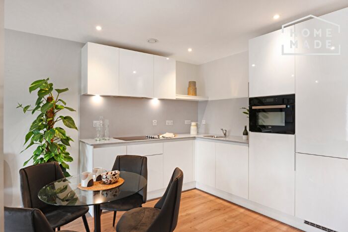 1 Bedroom Flat To Rent In The Lansdowne, B16