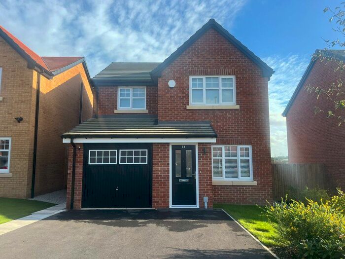 3 Bedroom Detached House To Rent In Pendle Close, Lancashire, FY5