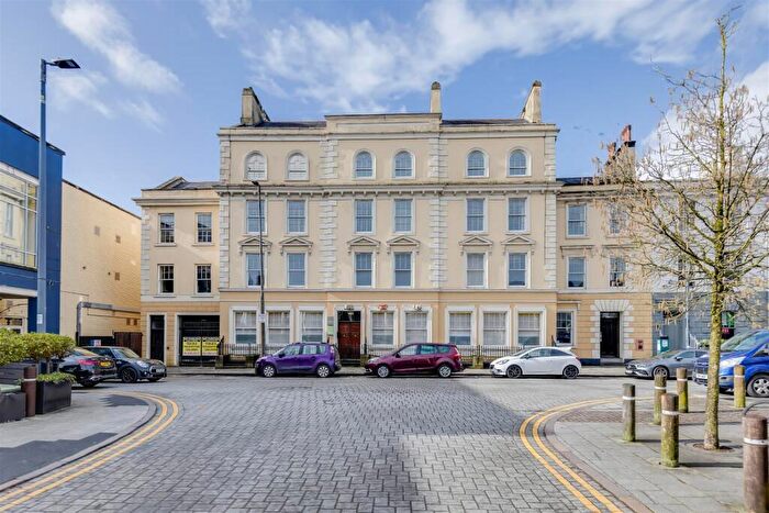 1 Bedroom Apartment For Sale In Ocean Buildings, Cardiff Bay, CF10