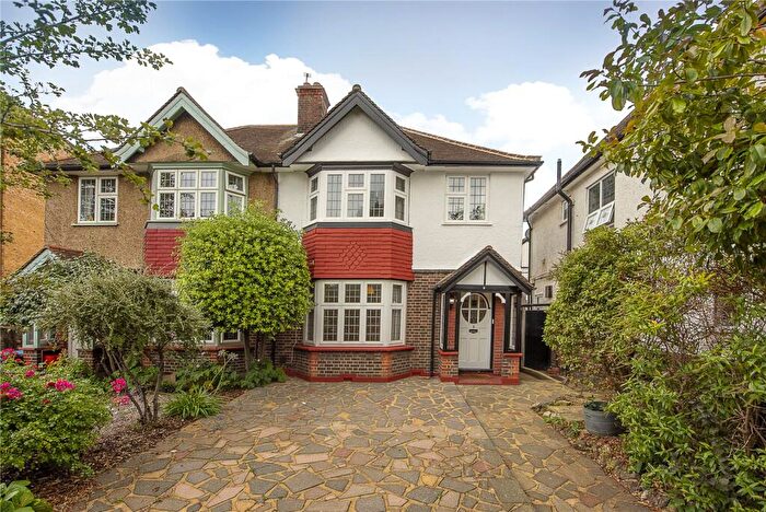 3 Bedroom Semi-Detached House For Sale In Surbiton Crescent, Kingston Upon Thames, KT1