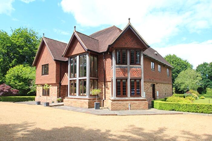 5 Bedroom Detached House For Sale In High Street, Hawkhurst, Kent, TN18