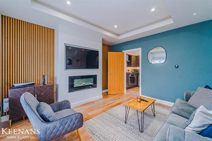 3 Bedroom End Of Terrace House To Rent In Hardman Avenue, Rossendale, BB4