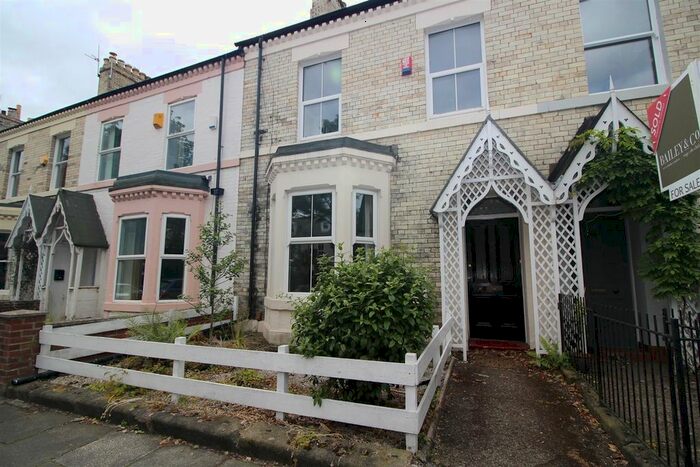 6 Bedroom Terraced House To Rent In Holly Avenue, Jesmond, Newcastle Upon Tyne, NE2