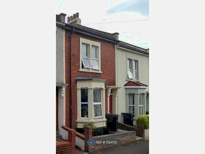 3 Bedroom Terraced House To Rent In Cooperation Road, Bristol, BS5