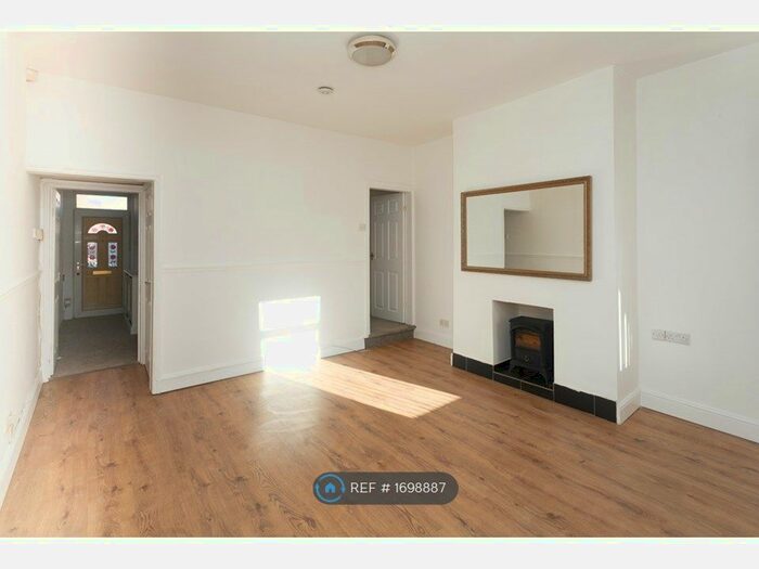 3 Bedroom Terraced House To Rent In Duke Street, Stoke-On-Trent, ST4