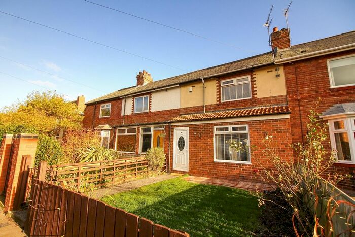 2 Bedroom Terraced House To Rent In Links Road, Tynemouth, North Shields, NE30