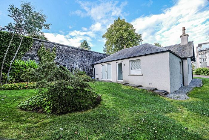 2 Bedroom Bungalow To Rent In Queens Road, Aberdeen, AB15