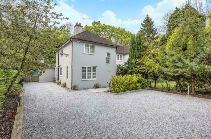 4 Bedroom Semi-Detached House To Rent In Virginia Water, GU25