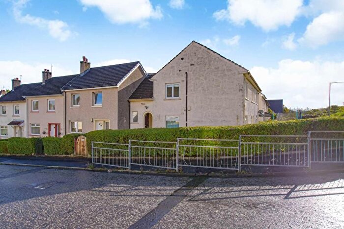 4 Bedroom Flat To Rent In Lochinver Crescent, Paisley, PA2