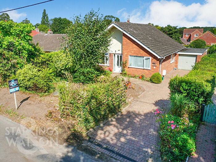 3 Bedroom Detached Bungalow For Sale In Cuttons Corner, Hemblington, Norwich, NR13
