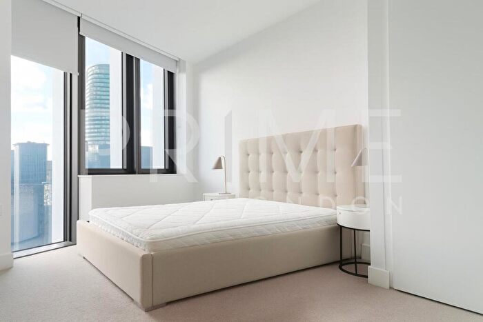2 Bedroom Apartment For Sale In Amory Tower, Marsh Wall, Canary Wharf, E14