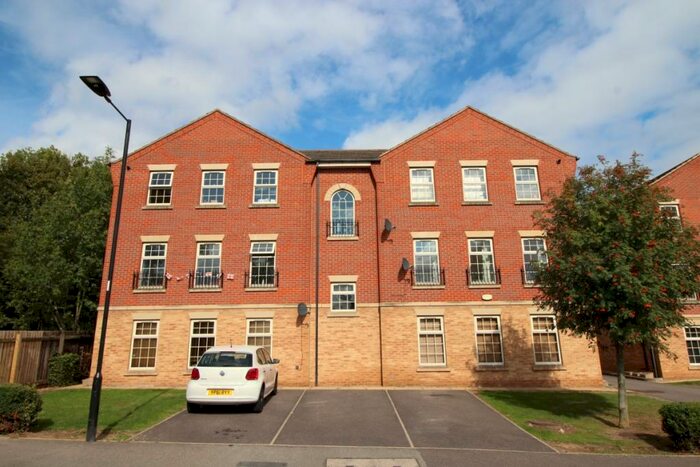 2 Bedroom Flat To Rent In Brander Close, Balby, Doncaster, South Yorkshire, DN4