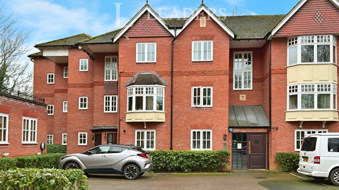 2 Bedroom Flat To Rent In Mulberry Court, Kenilworth, CV8