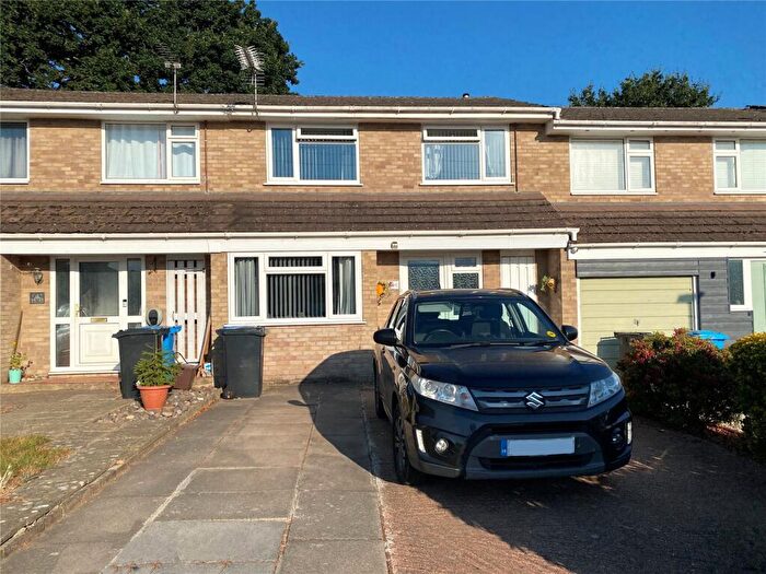 3 Bedroom Terraced House For Sale In Viscount Walk, Bearwood, Bournemouth, Dorset, BH11