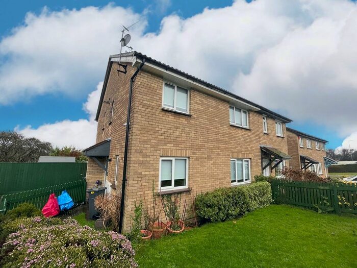 2 Bedroom Semi-Detached House To Rent In Glyn Simon Close, Llandaff, Cardiff, CF5