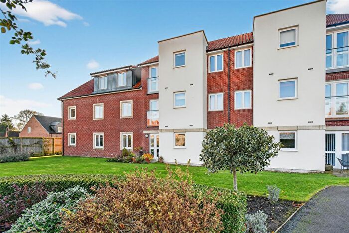 1 Bedroom Flat For Sale In Stillington Road, Easingwold, York, YO61