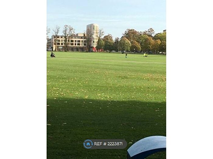 2 Bedroom Flat To Rent In Hobbs House - Regent Terrace, Cambridge, CB2