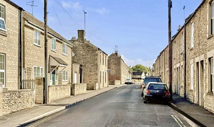 4 Bedroom Detached House For Sale In Church Street, Cirencester, GL7