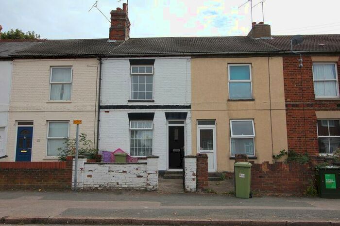 2 Bedroom Terraced House To Rent In Victoria Road, Milton Keynes, MK2