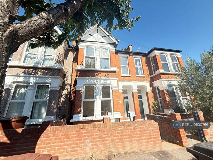 5 Bedroom Terraced House To Rent In Barclay Road, London, E11