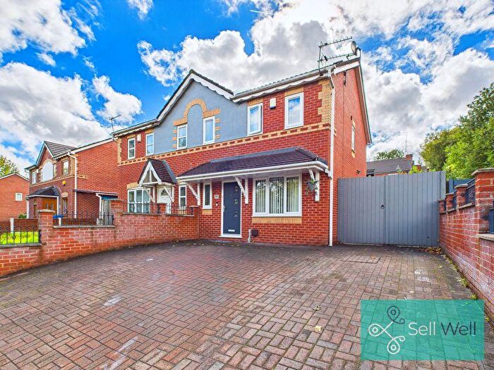 3 Bedroom Semi-Detached House For Sale In Brindle Heath Road, Salford, M6