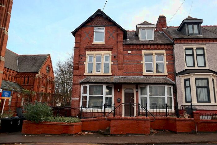 2 Bedroom Flat To Rent In Fern Bank, Leicester LE5