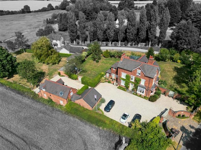 7 Bedroom Detached House For Sale In Ox Leys Road, Wishaw, Sutton Coldfield, B76