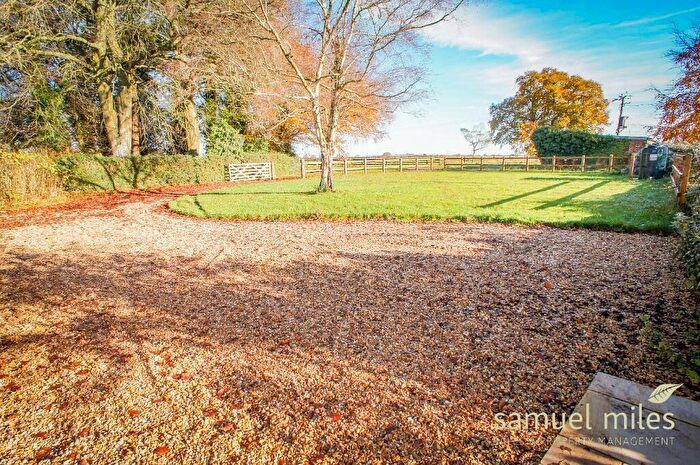2 Bedroom Barn To Rent In The Dovecote, Winterbourne Bassett, SN4