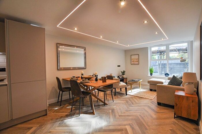 1 Bedroom Flat To Rent In Crown Mead, Wimborne, BH21