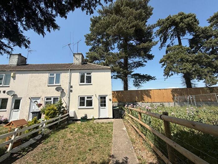2 Bedroom End Of Terrace House To Rent In Station Road, Ditton, Aylesford, Kent, ME20