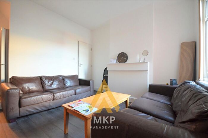 1 Bedroom Terraced House To Rent In Manilla Road, Selly Oak, B29