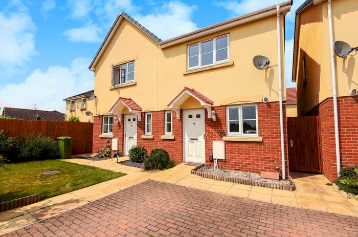 2 Bedroom Semi-Detached House To Rent In Finch Road, Innsworth, Gloucester, GL3