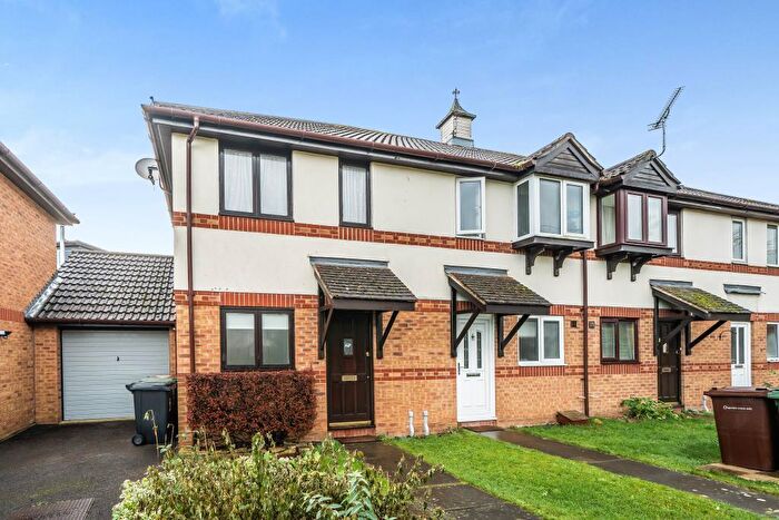 2 Bedroom Terraced House To Rent In Didcot, Oxfordshire, OX11