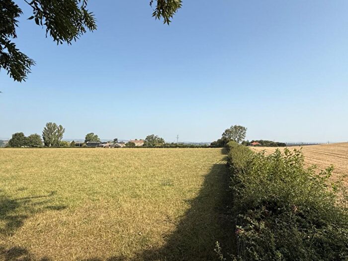 3 Bedroom Farm House For Sale In Woodland Farm & Greener Hill, Caldwell, North Yorkshire, DL11
