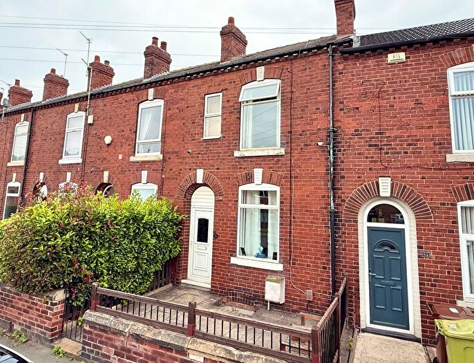 2 Bedroom Terraced House For Sale In Alverthorpe Road, Wakefield, West Yorkshire, Uk, WF2