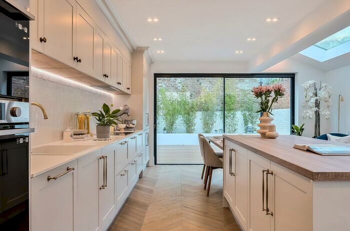 5 Bedroom Terraced House To Rent In Glebe Road Bromley, BR1