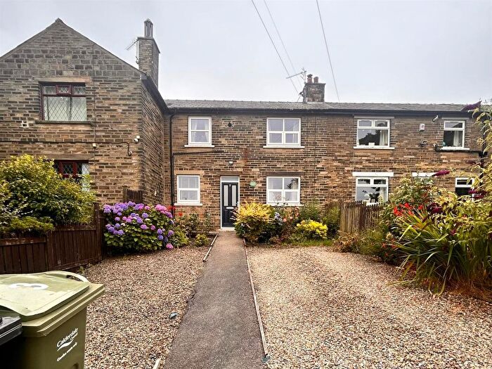 2 Bedroom Terraced House For Sale In Ryecroft Lane, Halifax, HX2