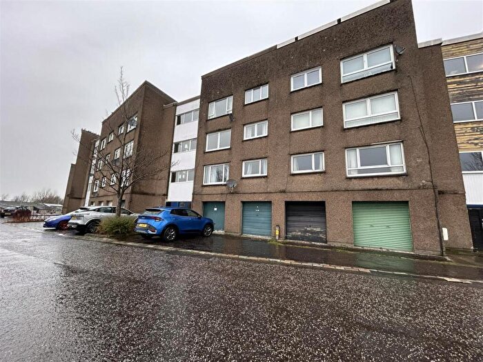 2 Bedroom Flat To Rent In Ashiestiel Place, Cumbernauld, Glasgow, G67