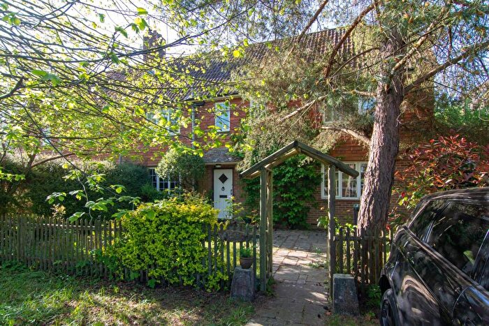 4 Bedroom Semi-Detached House To Rent In Stumble Mead, Balcombe, RH17