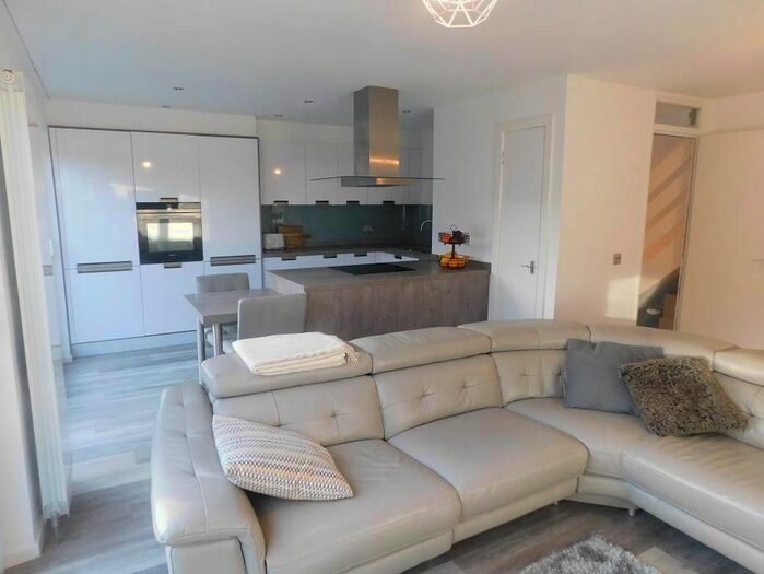 2 Bedroom Terraced House To Rent In , South Gyle Gardens, Edinburgh, EH12