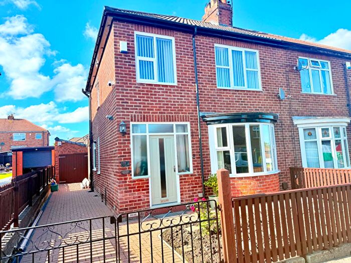 2 Bedroom Semi-Detached House For Sale In Diamond Street, Shildon, DL4