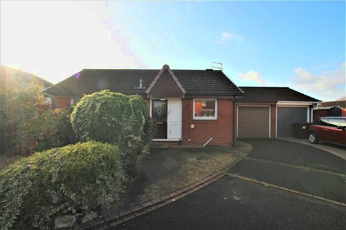 2 Bedroom Detached Bungalow To Rent In River Heights, Lostock Hall, Preston PR5