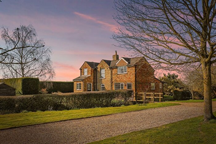 4 Bedroom Detached House For Sale In Somersham Road, St. Ives, PE27