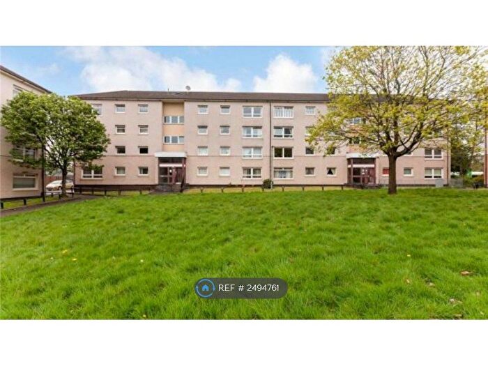 3 Bedroom Flat To Rent In Glebe Court, Glasgow, G4