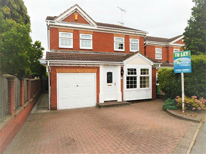 4 Bedroom Detached House To Rent In Ackford Drive, Worksop, S80
