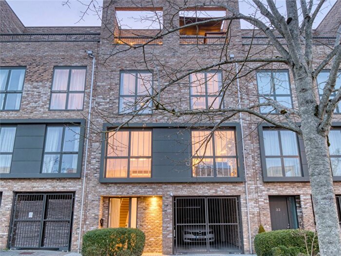 4 Bedroom Terraced House To Rent In Northrop Road, Trumpington, Cambridge, Cambridgeshire, CB2